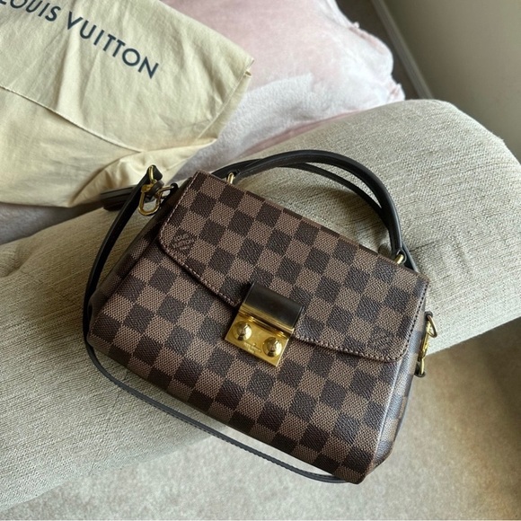 Louis Vuitton Handbags - Louis Vuitton Brown Crossbody Bag with Checkered Pattern and Gold Hardware